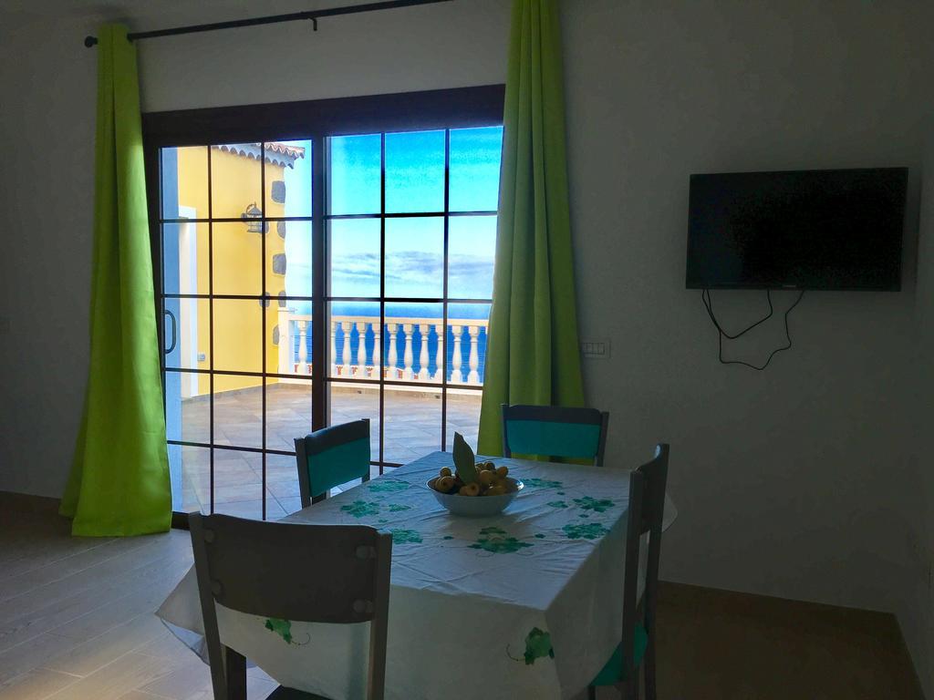 Costa House Casa de Férias *