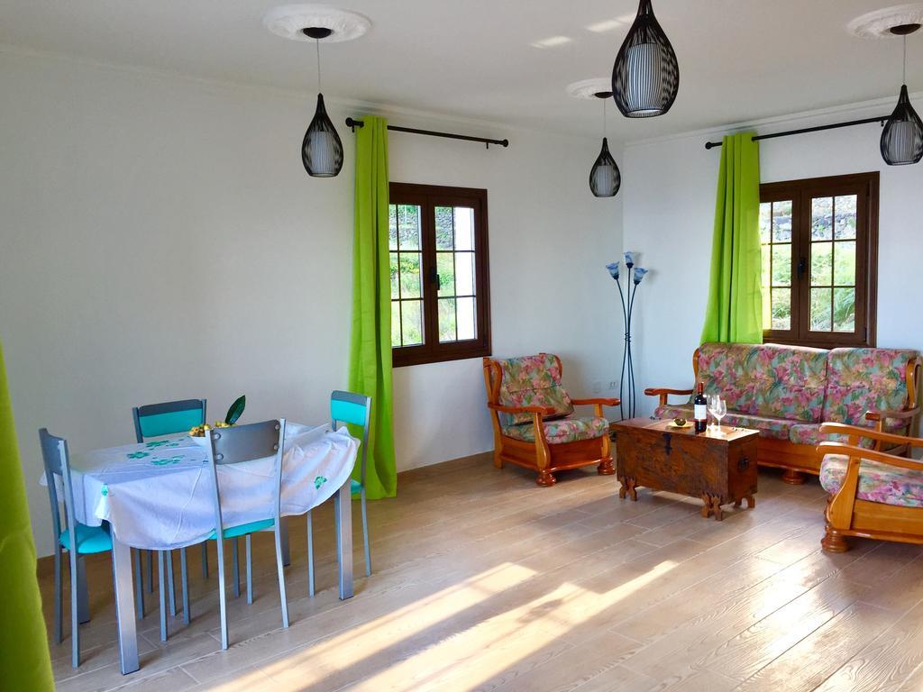 Costa House Casa de Férias